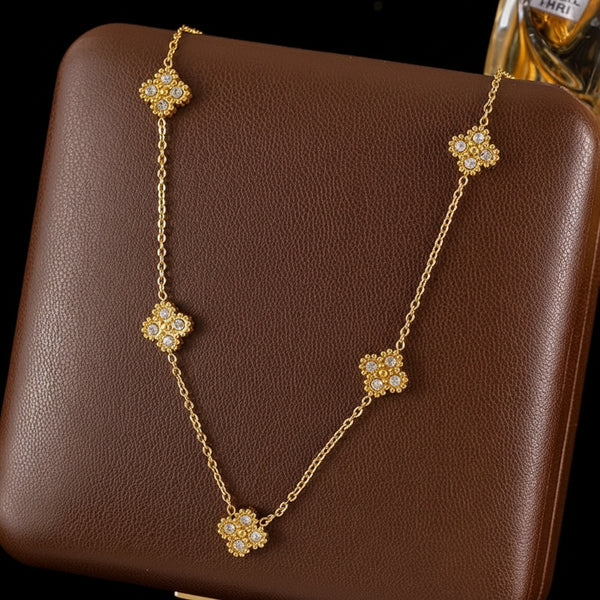 ÉclatCo Lumière Clover Necklace