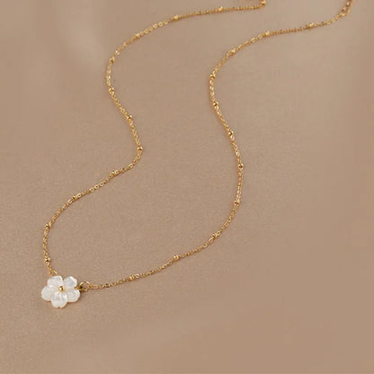 Stainless Steel White Shell Flower Pendant Necklace For Women Girls Gold Color Cute Clavicle Chain Jewelry Wedding Birthday Gift