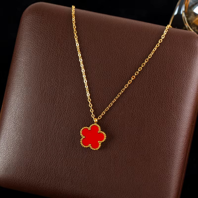 316L Stainless Steel Black Clover Plum Flower Pendant Necklace for Women Fashion Neck Chain Waterproof Jewelry Gift