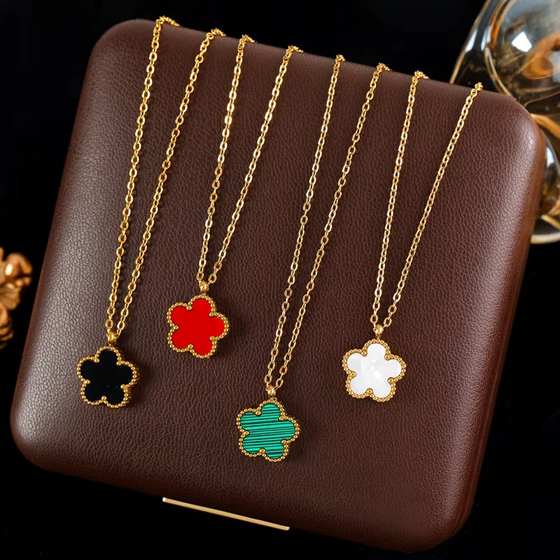 316L Stainless Steel Black Clover Plum Flower Pendant Necklace for Women Fashion Neck Chain Waterproof Jewelry Gift